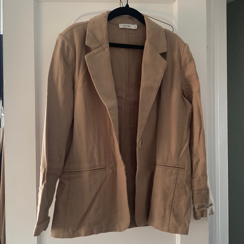 Mod Ref Classic Beige Blazer - Picture 3 of 3